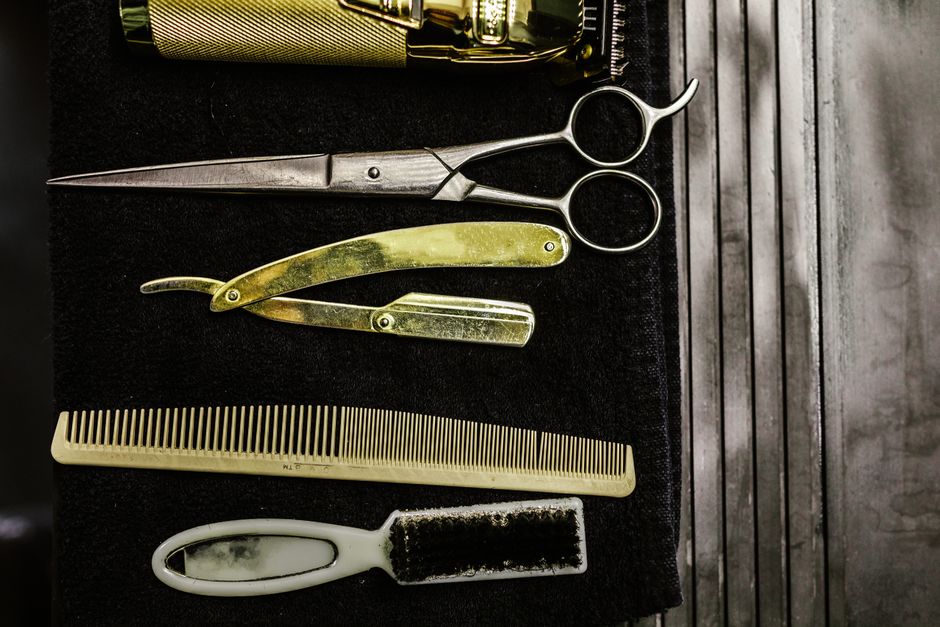 Unelte de barberie premium